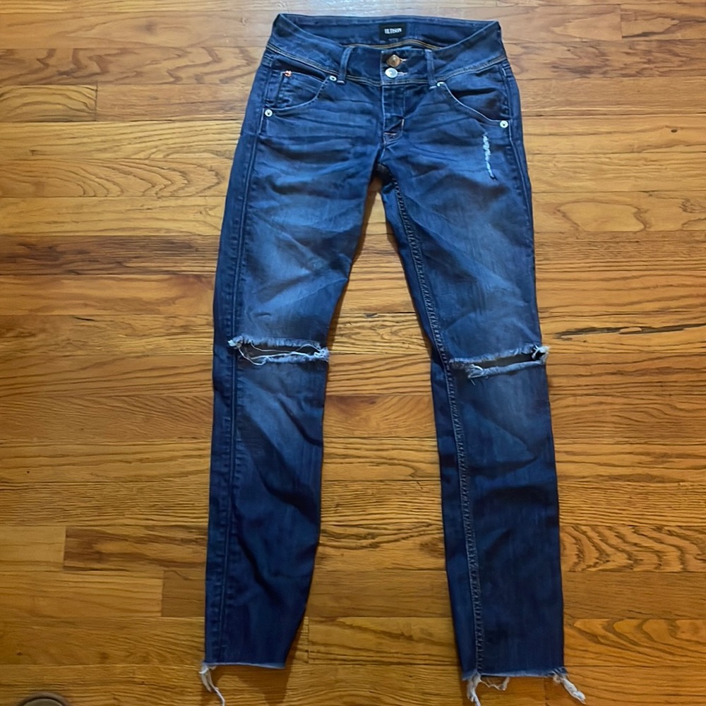 Hudson Collin 24” Skinny Distressed Jeans